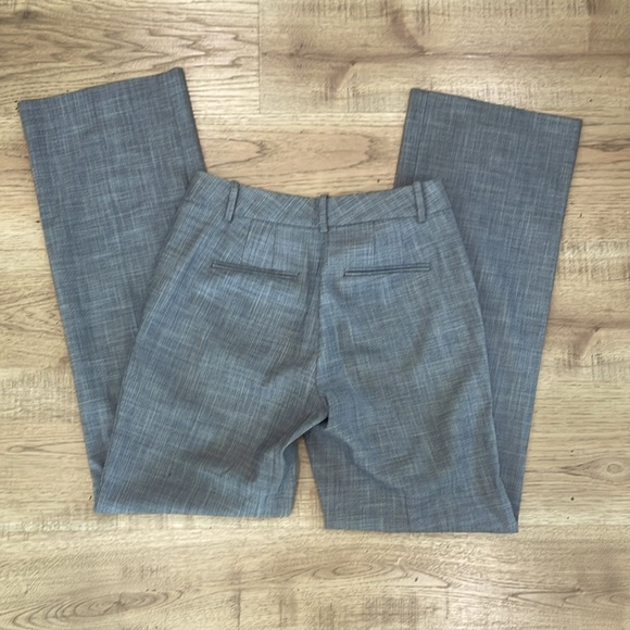 Ann Taylor Grey Curvy Fit Trousers | Size 0 - Picture 5 of 7